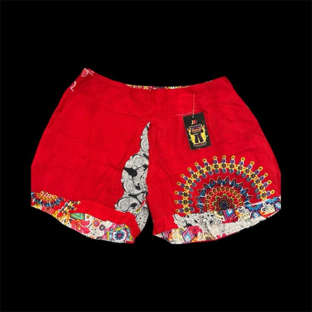 JB Women's Vibrant Red Patterned‎ Shorts